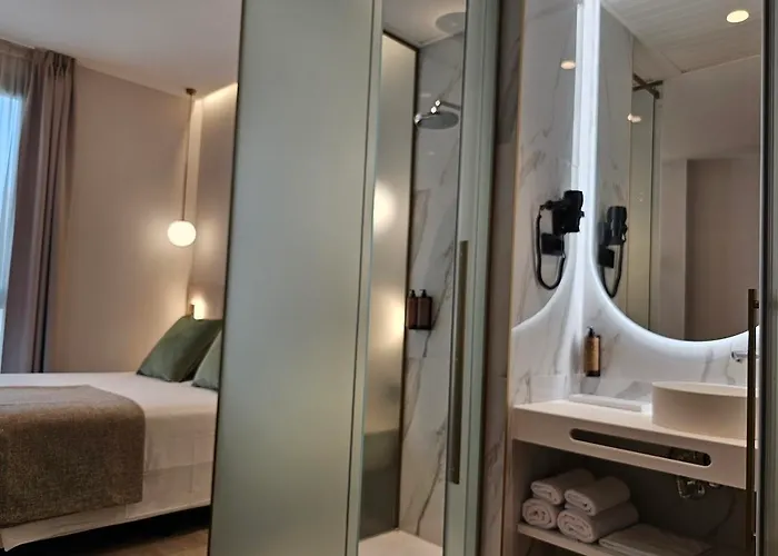 Vibes Hotell Málaga