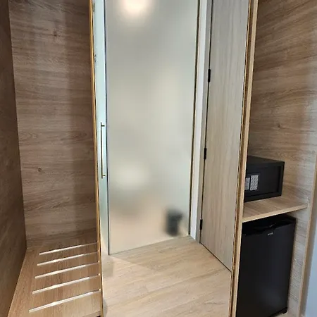 Vibes Hotel 3*