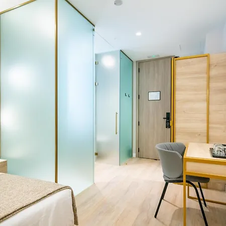 Vibes Hotel 3*